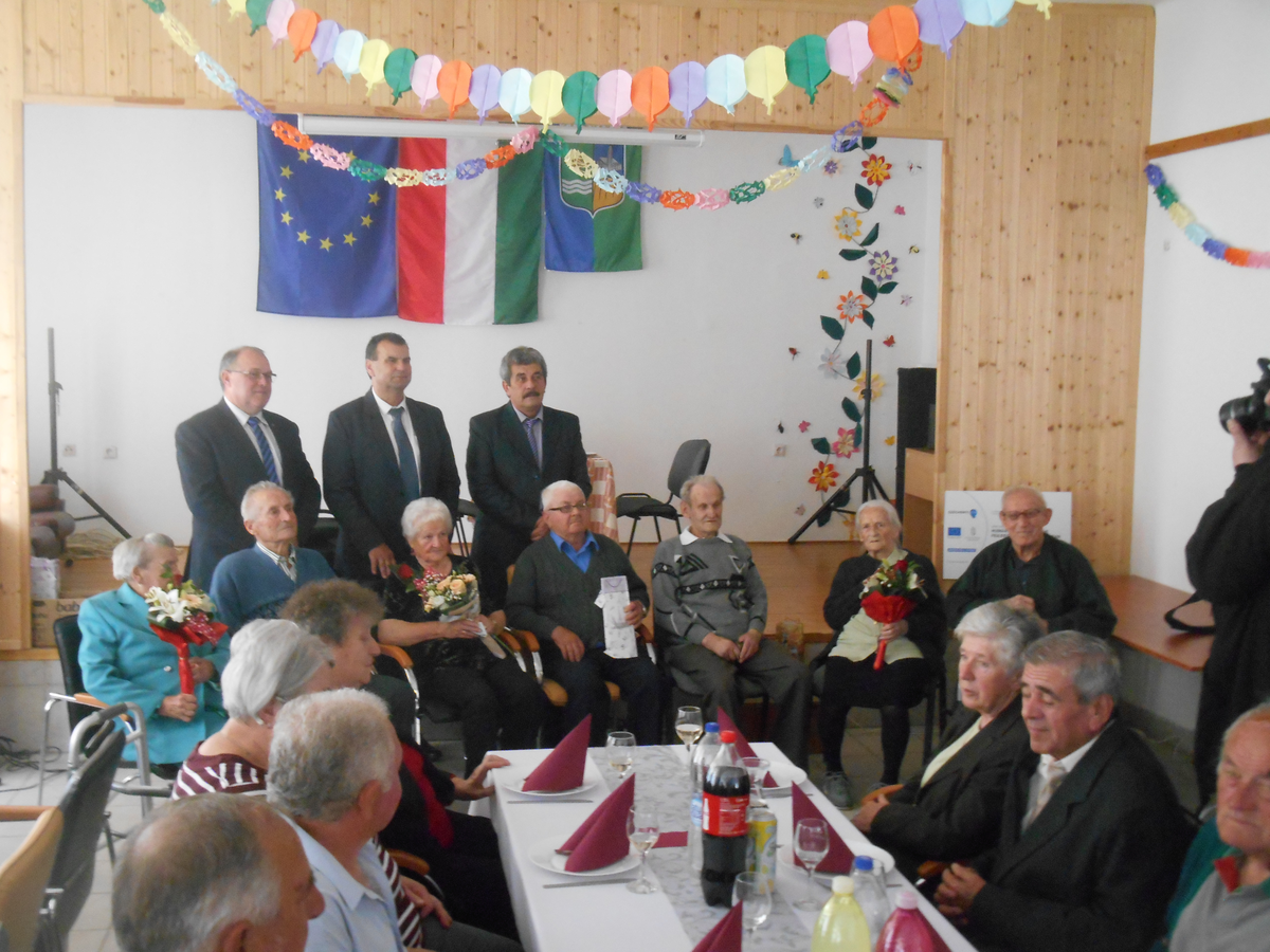 Galéria Zalabaksa szépkorúak ünnepe Zalabaksa Önkormányzat